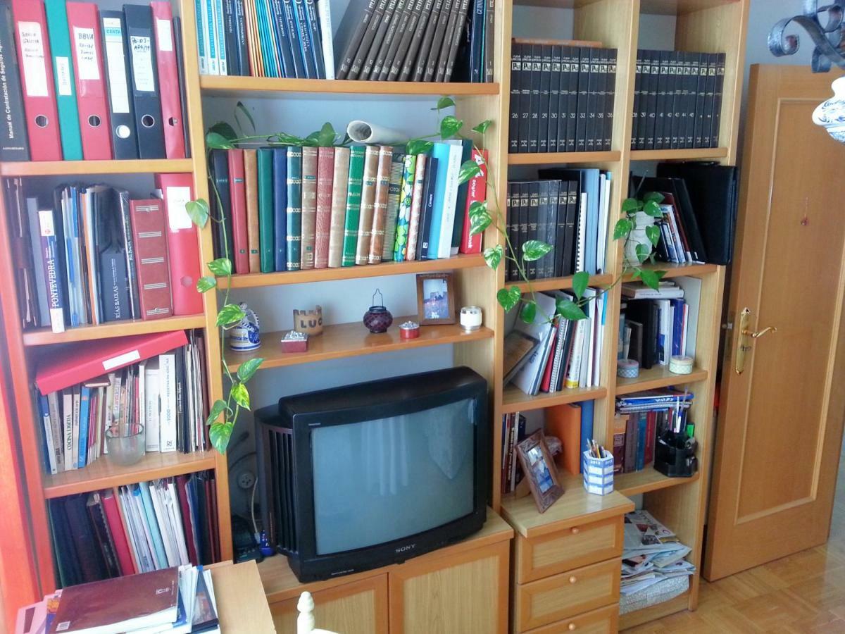 Апартаменти Vivienda Понтеведра Екстер'єр фото